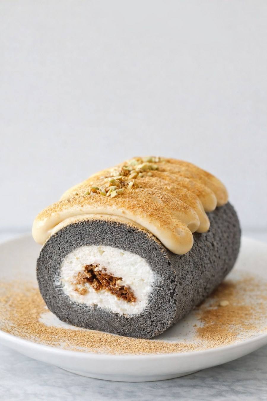 Black Sesame Roll